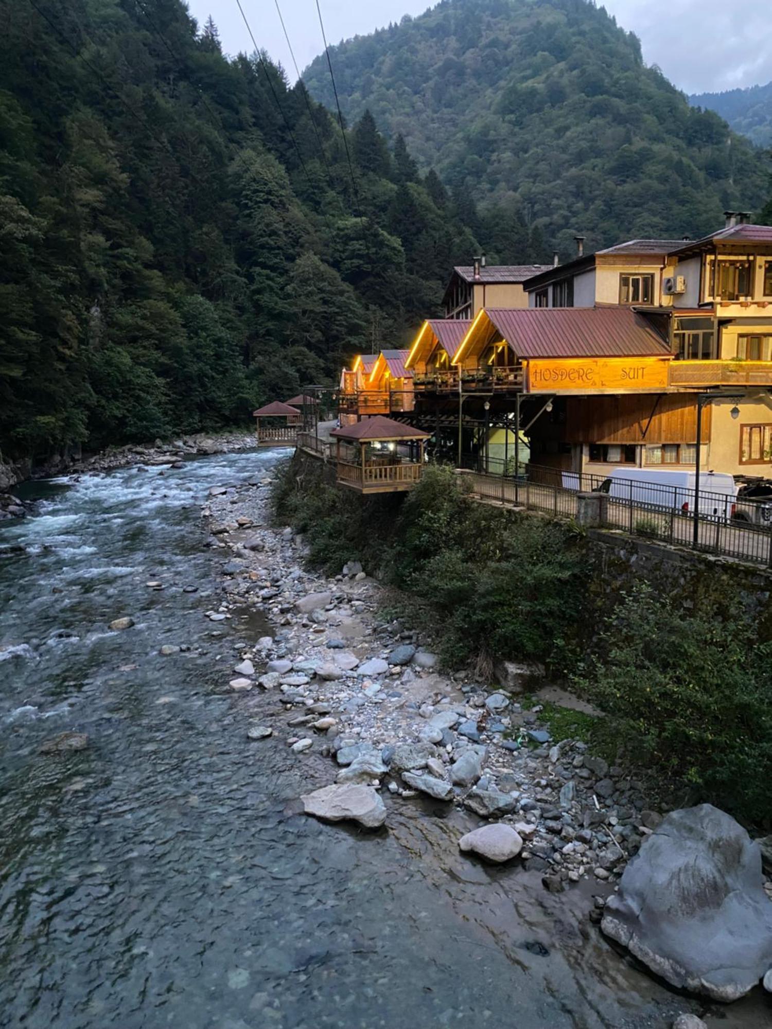 Hosdere *